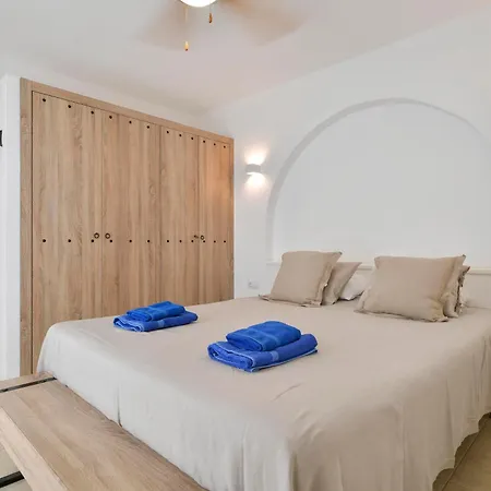 Puerto Chico 2 Apartamento *